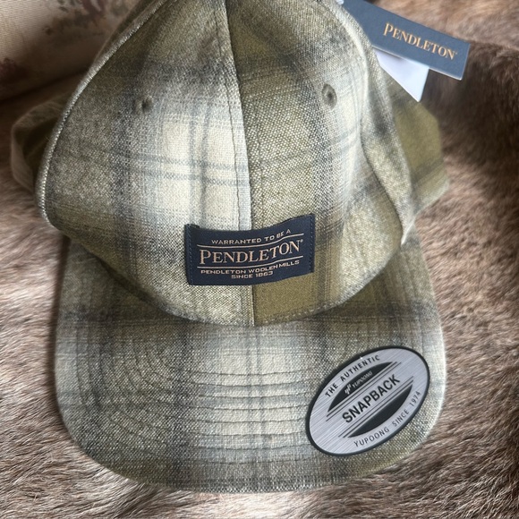 Pendleton Gray Snapback Hat - Picture 1 of 6